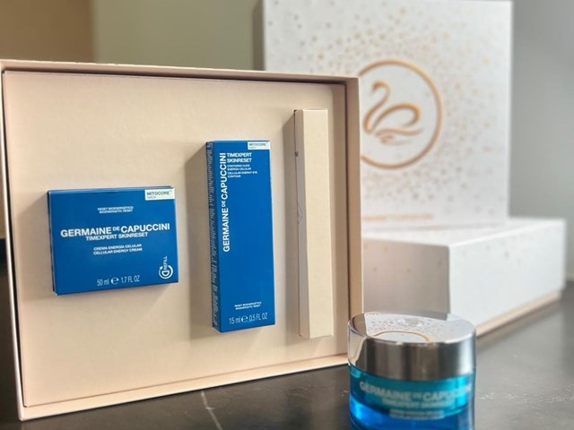 COFRE NAVIDAD SKINRESET 2026