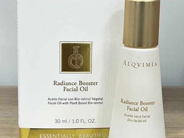 RADIANCE BOOSTER FACIAL OIL