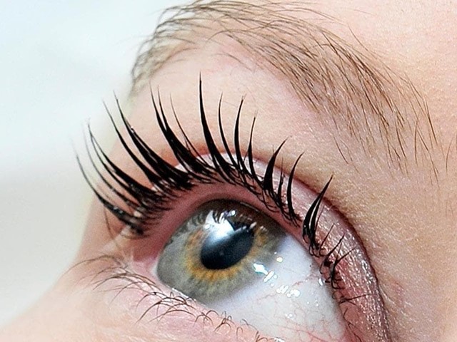 tinte cejas y pestañas