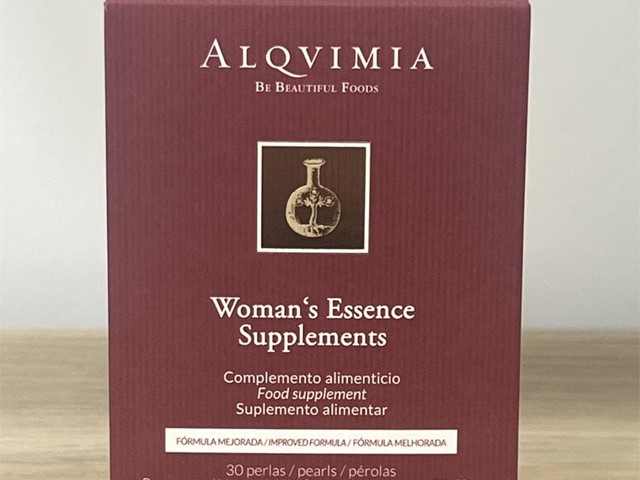 WOMAN ESSENCE SUPPLEMENTS